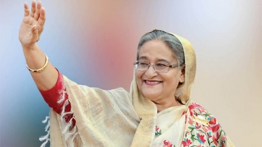 সারদায় পৌঁছেছেন প্রধানমন্ত্রী