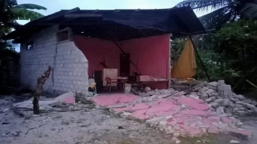ইন্দোনেশিয়ায় ৭ দশমিক ৬ মাত্রার শক্তিশালী ভূমিকম্প