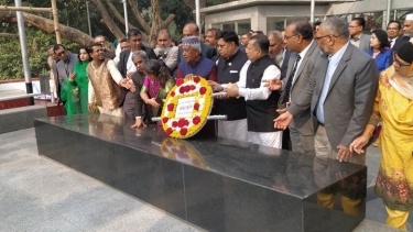 নিষেধাজ্ঞায় থাকা জাহাজ গ্রহণ করবে না বাংলাদেশ : পররাষ্ট্রমন্ত্রী